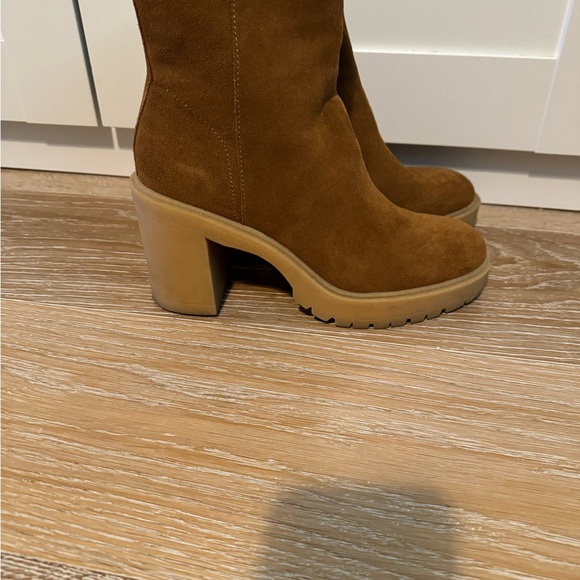 Dolce Vita Suede booties size 8.5 - Picture 4 of 5